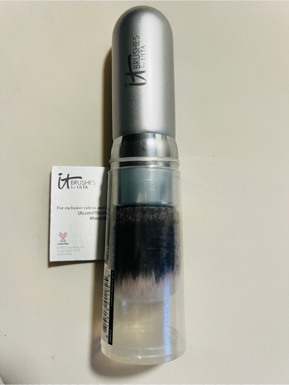 NWT IT Cosmetics Brush for Ulta Airbrush Essential Bronzer Makeup Brush #114